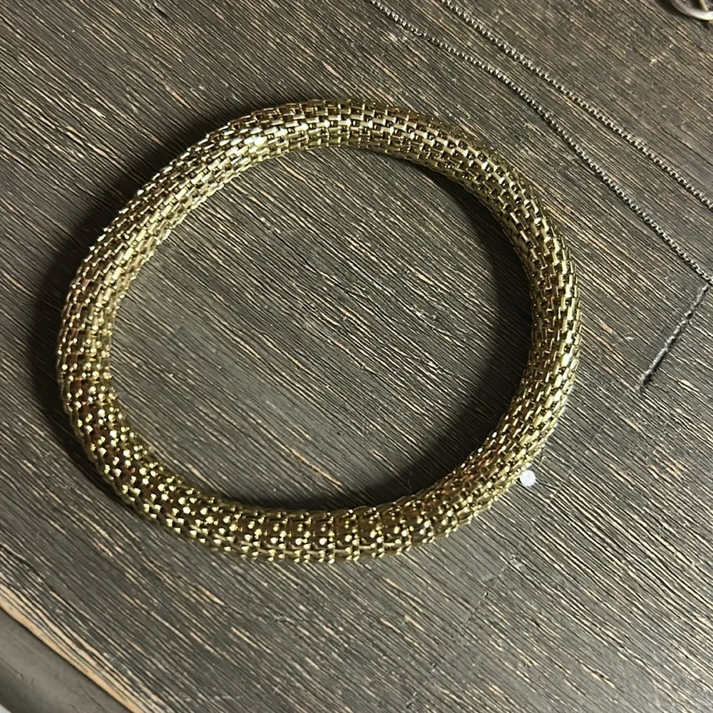 Gold Toned‎ Vintage Roll On Snake Bracelet